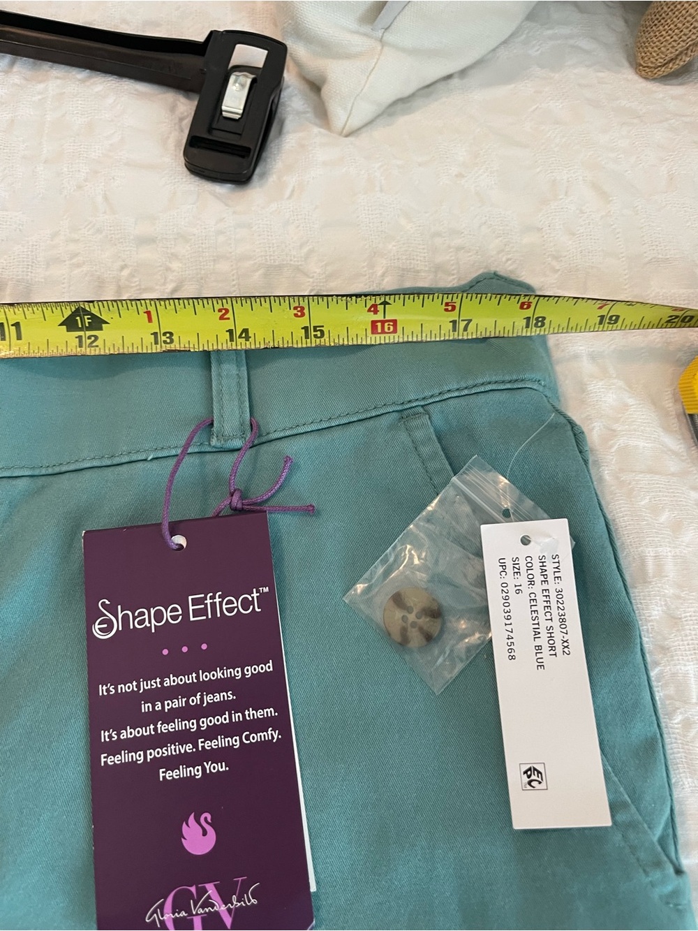 Gloria Vanderbilt High-Rise Short Shape Effect Smoothing Panel Size 16 NWT - Picture 4 of 5